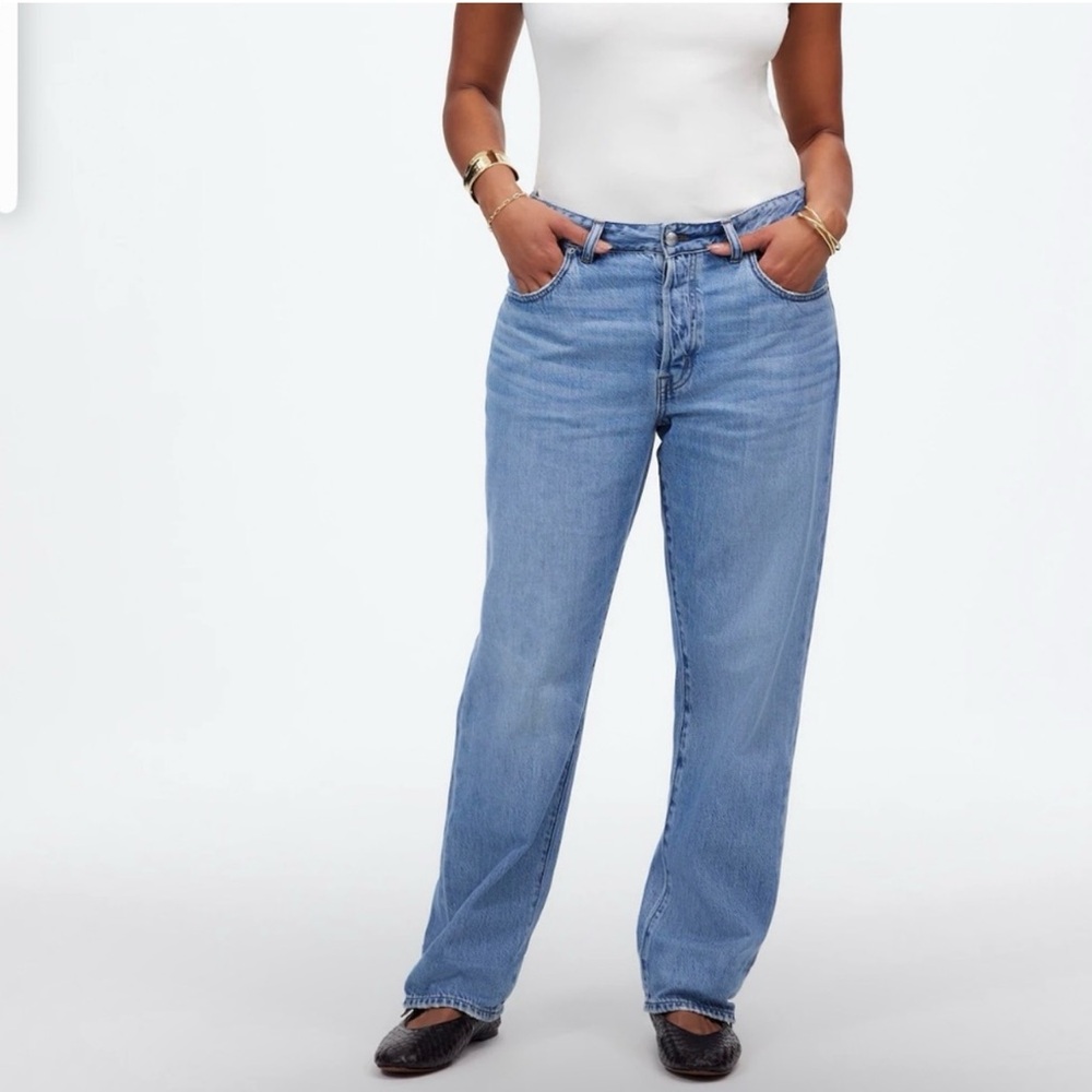 Madewell Curvy Dean Easy Straight Jean. Airy Denim Edition. NWOT. Size 29